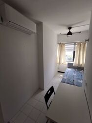 Lucky Plaza (D9), Apartment #632917631